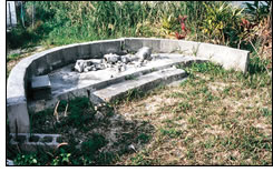 糸蒲ノ嶽(津覇)